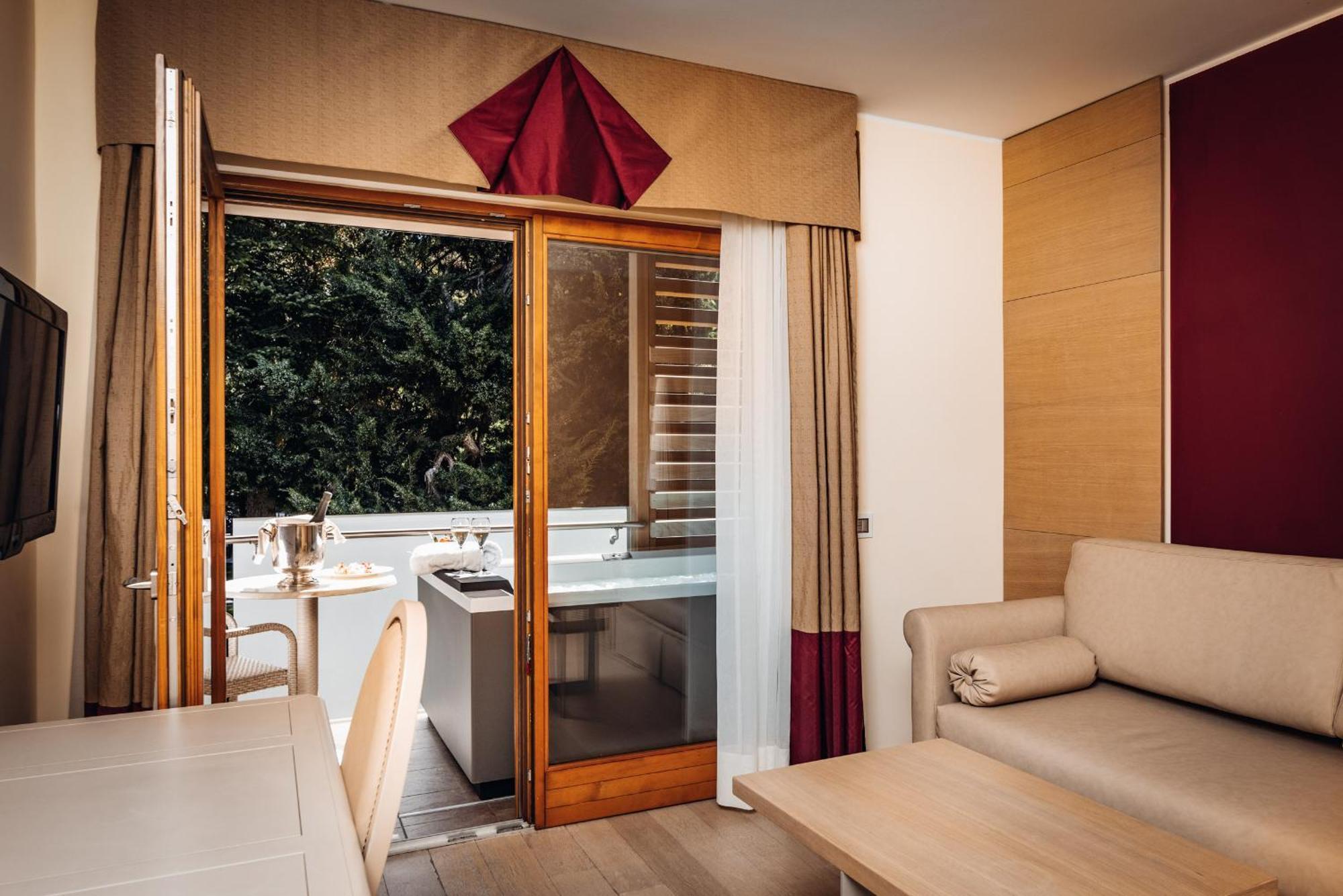 Suite Garden View,1572633014:JPEG